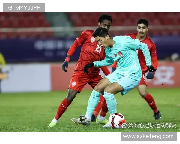 现役足球球星野人带领球队冲击冠军荣耀,展现非凡球技与领袖魅力 现役足球球星野人带领球队冲击冠军荣耀,展现非凡球技与领袖魅力