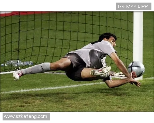 全球十大最具魅力点球专家盘点 这些球星如何征服足球场的罚点大战 全球十大最具魅力点球专家盘点 这些球星如何征服足球场的罚点大战